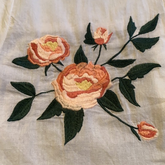 Rails button up rose gretta white floral embroidered cowboy crop top - Size XS - Picture 7 of 11